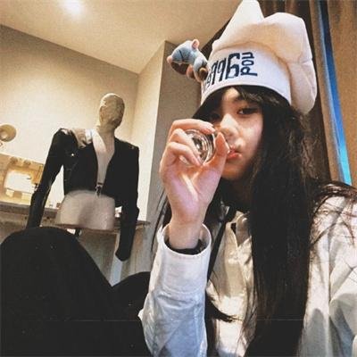 当戏精影后，在豪门虐恋中摆烂